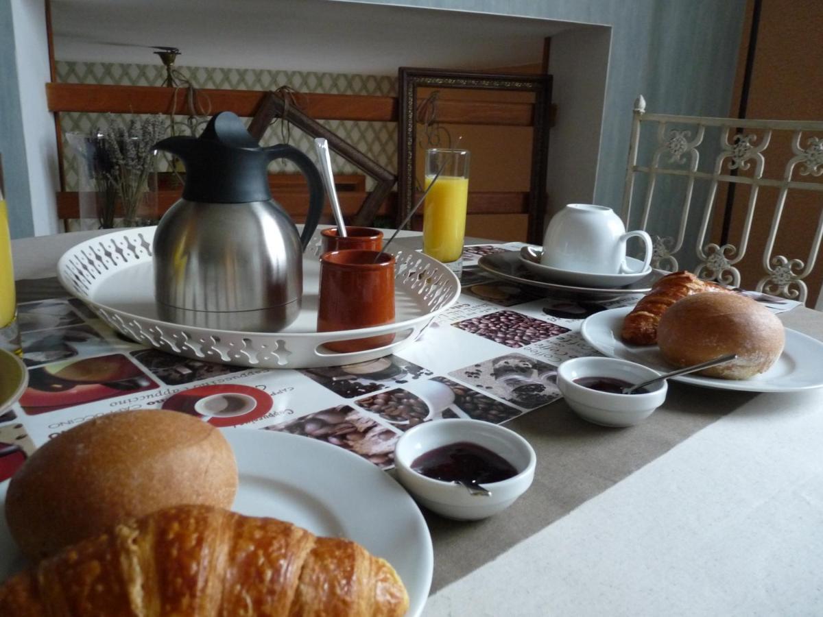 Le Petit Grenier Bed & Breakfast Bayeux Eksteriør bilde